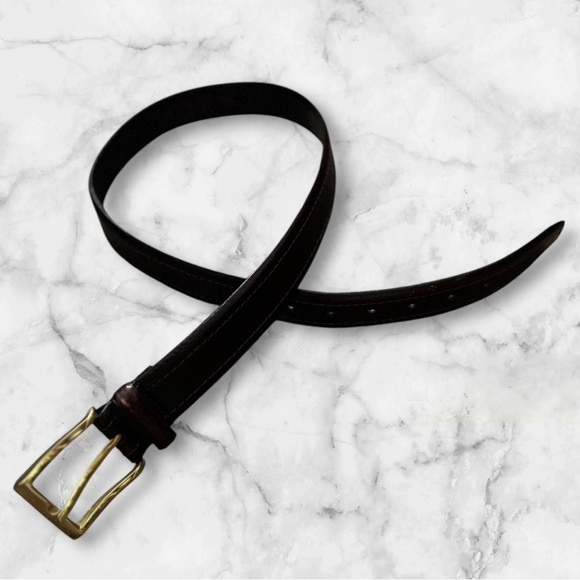 🇨🇦💟💎Vintage Brown Leather Belt with Solid Brass Buckle - Picture 1 of 10